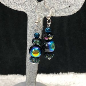 🦋🖤blue and black earrings -very pretty NWOT